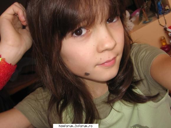 POze cu nOi![b - eu is kity:).prietena lu lua cand suntemi micute - ^Despre tine^